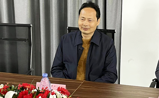 江西聯瓏置業董事葉紅清現場致辭.png